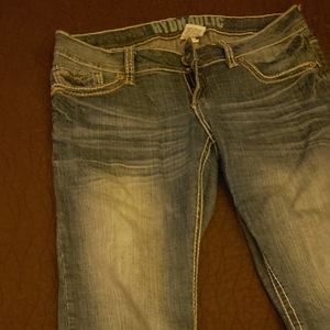 Hydraulic brand cropped jeans/capris